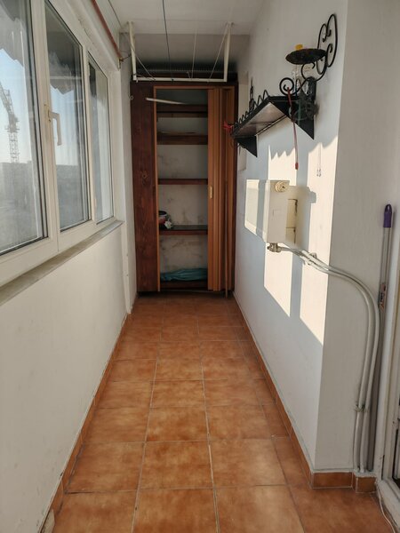 Titan, Intrarea Odobesti 2 minute parc IOR.