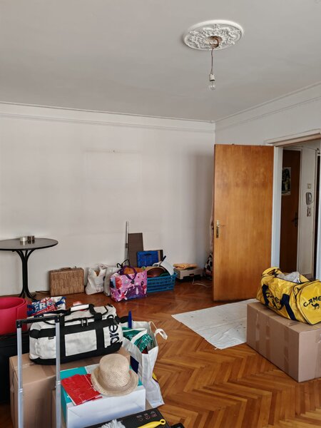 Titan, Intrarea Odobesti 2 minute parc IOR.